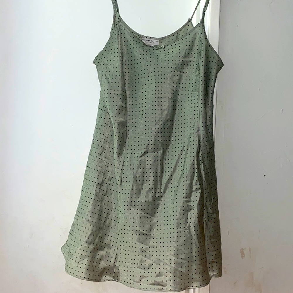 Green silk like night gown
